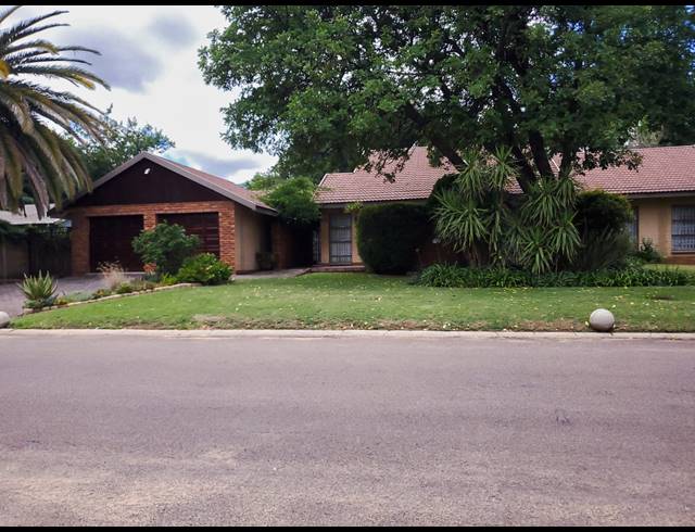 4 BEDROOM HOUSE FOR SALE IN SASOLBURG EXT 23